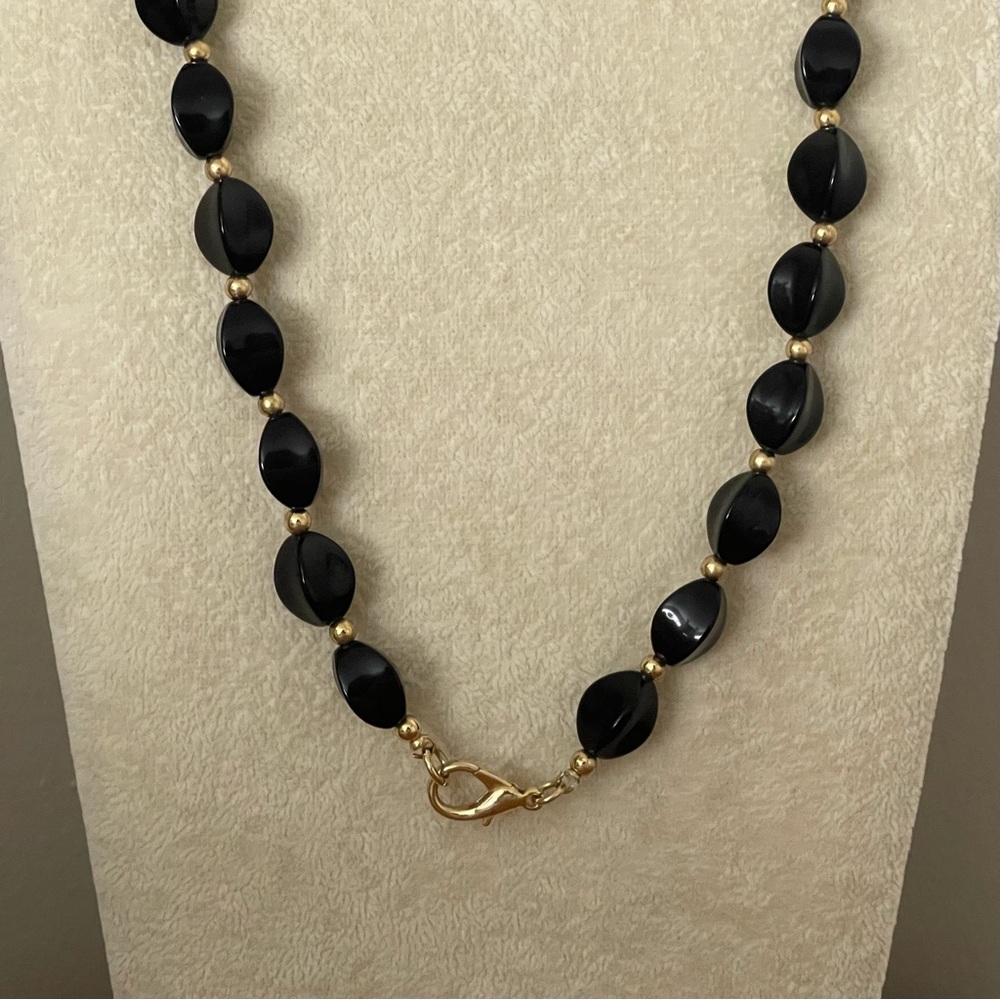 Vintage Acrylic Beaded Black Necklace